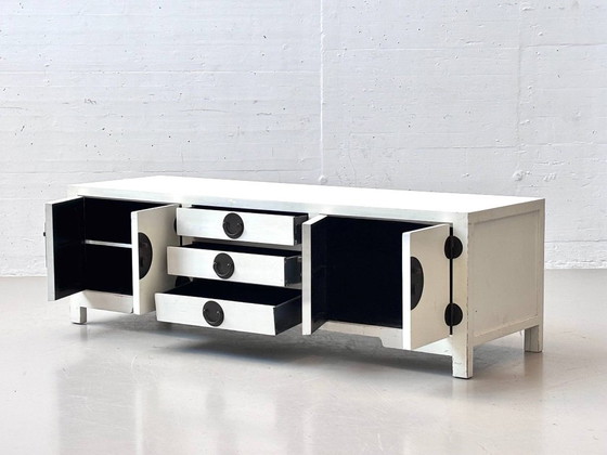 Lowboard Asiatique Blanc avec Ferronnerie Noire – Meubles tv, Wood (photo 7 of 15)