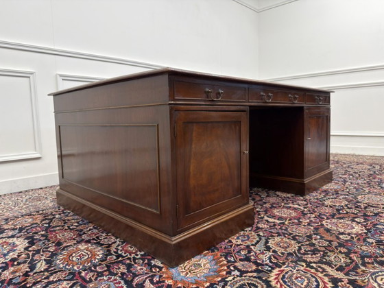 Grande Scrivania Partner Inglese Antica – Scrivanie, Leather, Wood (photo 14 of 22)