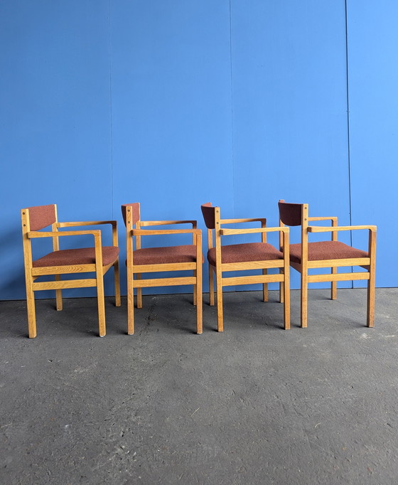 Image 1 of Set di 4 sedie da pranzo danesi vintage, rivestite di nuovo.