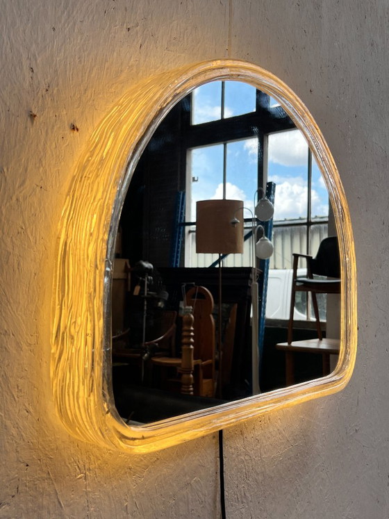 Vintage Halfronde Hillebrand Spiegel Met Verlichting – Plastic (photo 3 of 9)