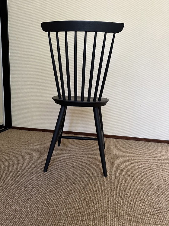 Vintage black wooden chair – Chairs and lounge chairs (photo 4 of 6)