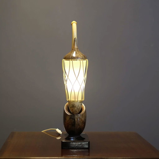 Die so genannte "Pfeifenlampe" von Aldo Tura.