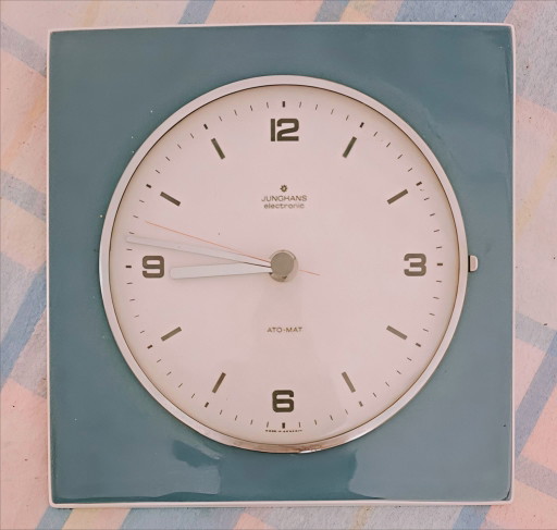 STATO MUSEO: Orologio da parete Junghans ATO-MAT funzionante – Ceramica color petrolio – anni '60