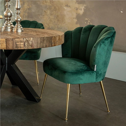2 velvet Richmond chairs