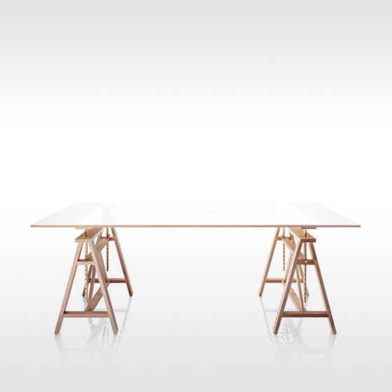 Image 1 of Bureau avec buffet et chaise Magis Teatro TV560 de Marc Berthier