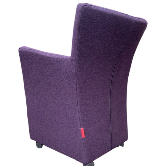 Set of four purple chairs on wheels, Montis, Dining chairs, Textile, Modern (photo 6 of 10)