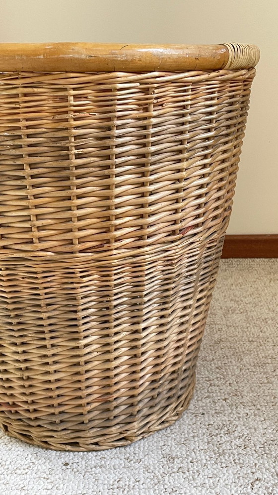 Image 1 of Grand PANIER Vintage OSIER Cerclé Bois