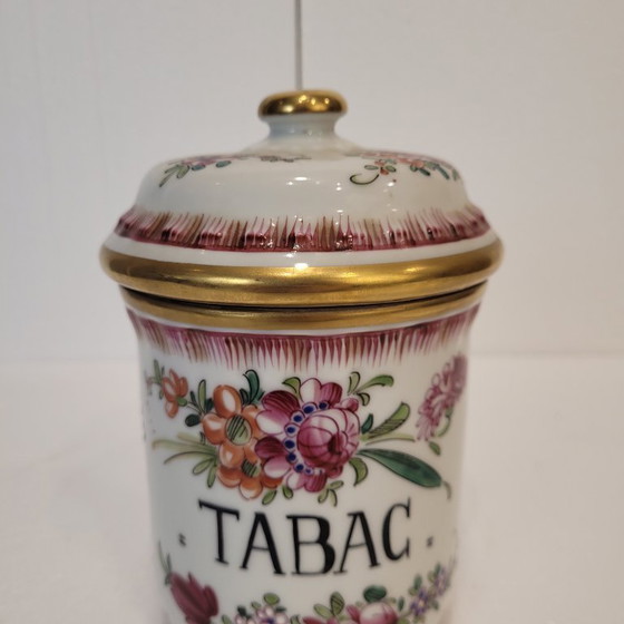 Image 1 of Bote para tabaco, porcelana pintada a mano, f. s. XIX - Francia