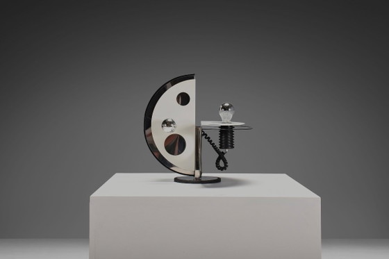 Image 1 of Lampe de table géométrique en métal et chrome, par Esperia, Italie, années 1970