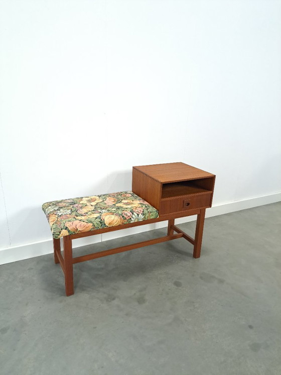 Image 1 of Banc de salle en teck de Suède