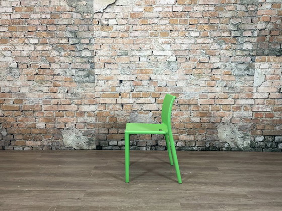 Image 1 of Magis Air Chair verde