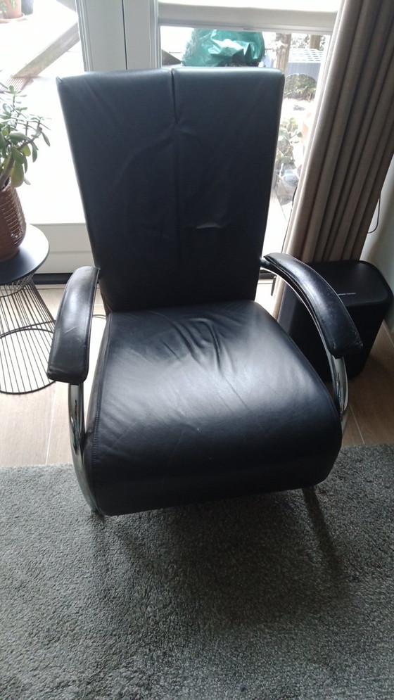 Image 1 of Molinari academic