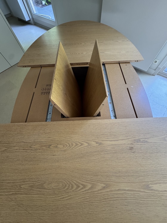 Image 1 of Arco “Spazio” extendable dining table