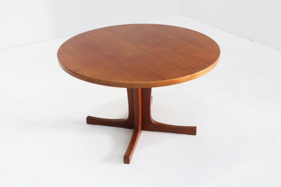 Image 1 of Tavolo da pranzo rotondo estensibile in teak danese vintage, anni '60
