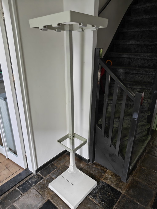Corner Guy Coat Rack Ineke Hans/ Van Esch – kapstokken, Aluminium (photo 2 of 5)