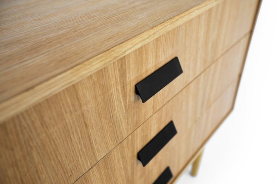 Image 1 of Cabinet with drawers P02