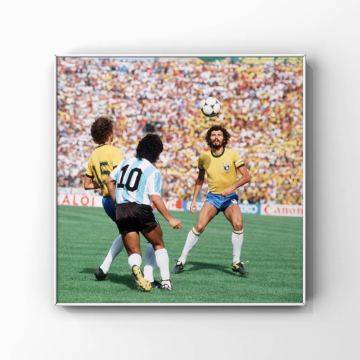 1x Sócrates y Maradona de los años 80, Copa del Mundo de 1982, bellas artes