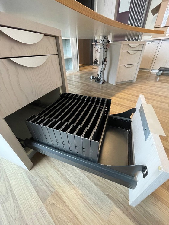 Image 1 of Beautiful stylish office furniture with drawer units