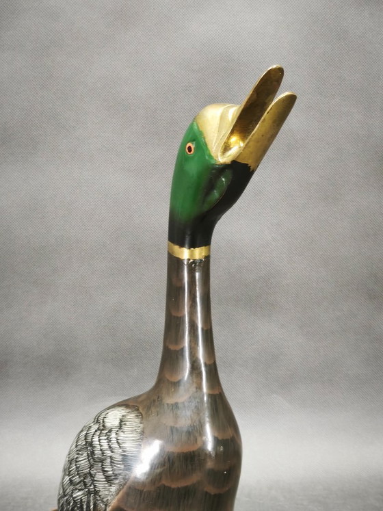 Image 1 of Sculpture de canard en laiton coulé peint à la main, fabriquée en France dans les années 1960