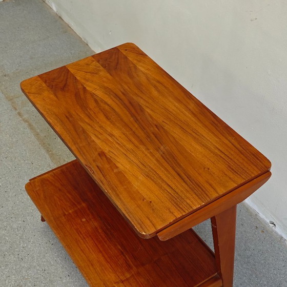 Image 1 of Vintage teak bijzettafel / audiomeubel