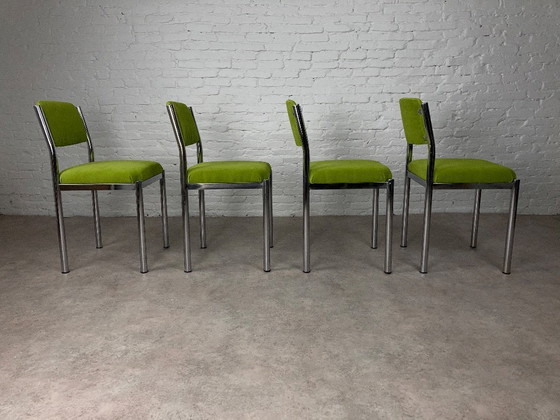Image 1 of Chromen stoelen met polyesterfluweel