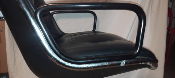 Image 1 of Poltrona direzionale Knoll Pollock vintage anni '70 – pelle nera, base a 4 stelle