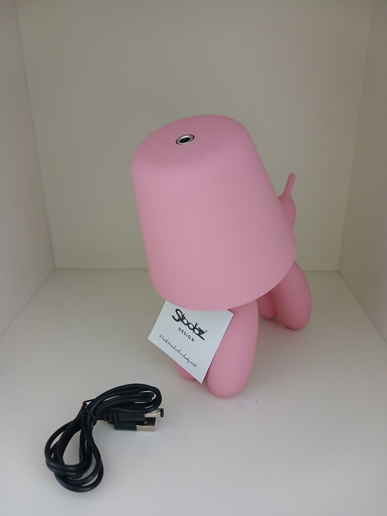 Stoobz Design Balloon Dog Table Lamp – Plastic (photo 2 of 6)