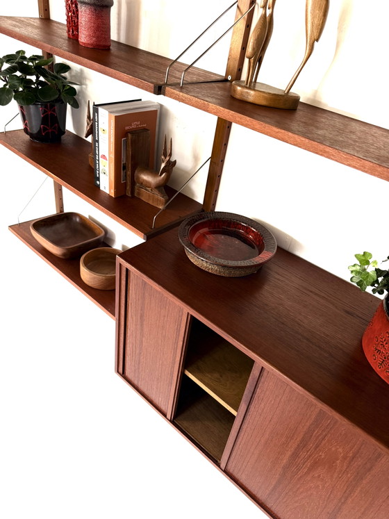 Image 1 of Sistema di pareti modulari danesi vintage in teak anni '60