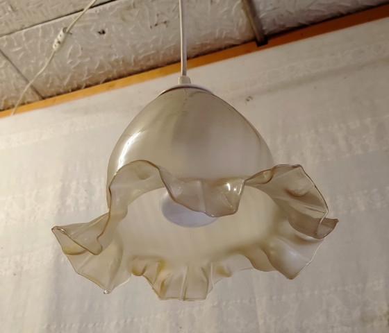 Globe pendant light in skirted glass - mid-20th century – Pendant lamps (photo 4 of 8)