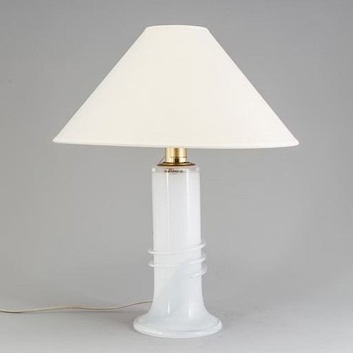 A glass table lamp by Hannelore Dreutler for Atelje Lyktan, Studio Åhus.