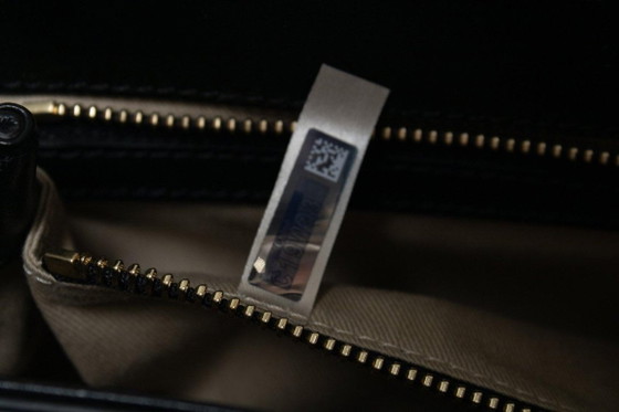Image 1 of Borsa Chloé modello C in pelle nera