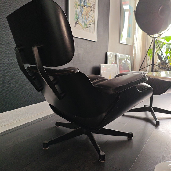 Image 1 of Poltrona Eames, H Miller di Vitra