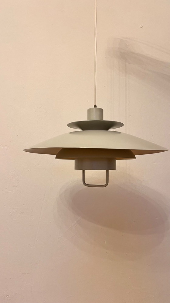 Image 1 of Vintage hanglamp jaren 70 Deens design zoals Frandsen 50cm