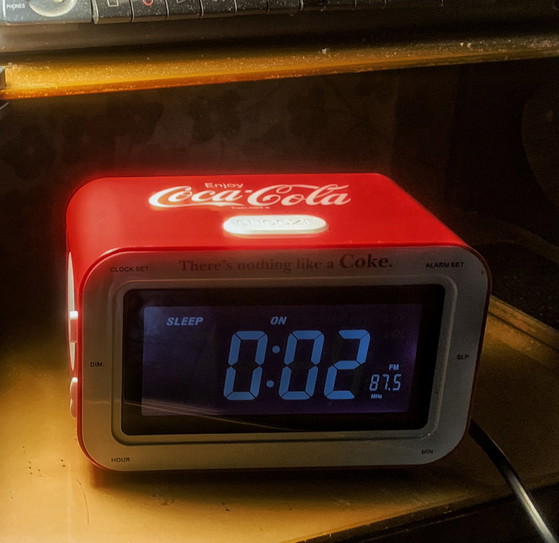 Image 1 of Coca-Cola we collect alarm clock radios