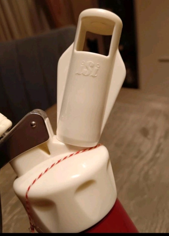 Image 1 of ISI Austria slagroomdispenser uit de jaren 70.