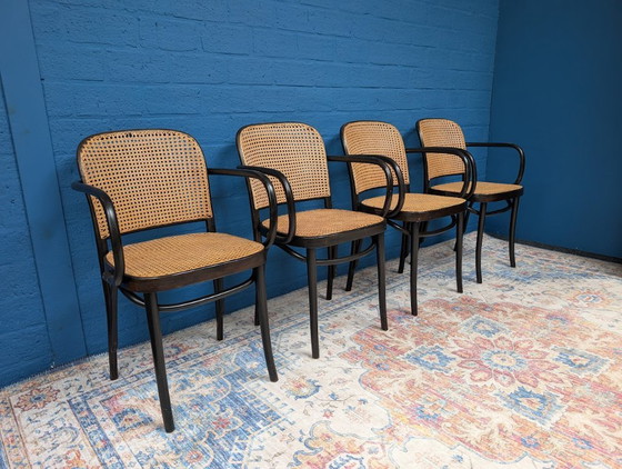Image 1 of 4 chaises Prague 811 vintage, Josef Hoffmann, années 1960
