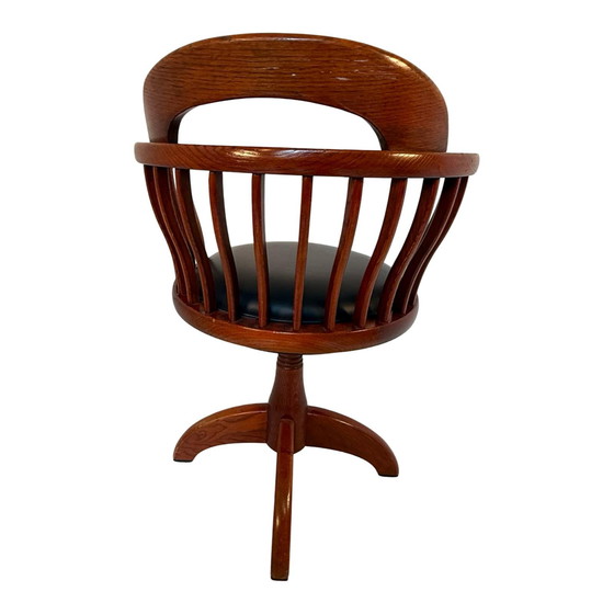 Image 1 of Sedia da capitano in legno curvato - Montata su base girevole - Seduta nera, fuso in ghisa