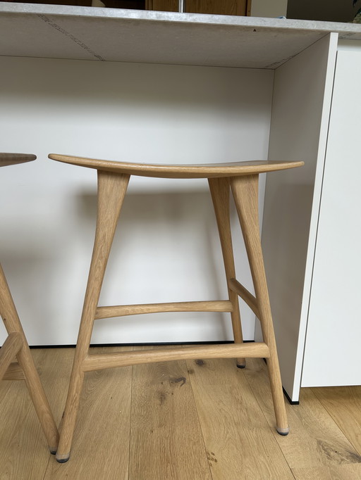 Ethnicraft Ossa wooden bar stool 65cm