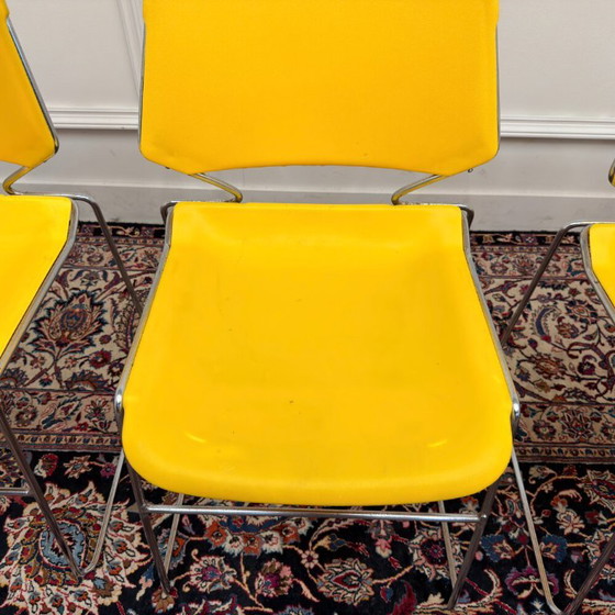 4x Sedia Vintage Gialla Matrix Krueger di Thomas Tolleson – Sedie da pranzo, Plastica, Cromo (photo 9 of 17)