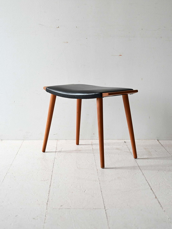 Image 1 of Tabouret vintage en bois et cuir