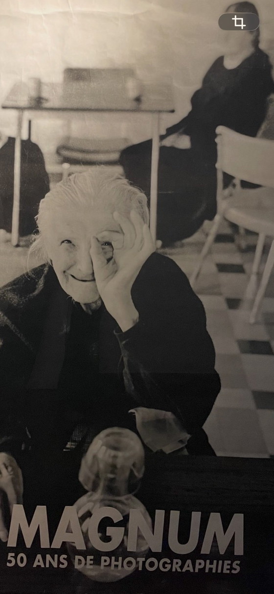 Image 1 of Manifesto originale e incorniciato della mostra Magnum Photography, 162x109 cm.