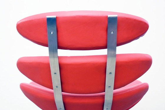 Image 1 of Poltrona Corona di Poul Volther con pouf, replica in pelle degli anni '90