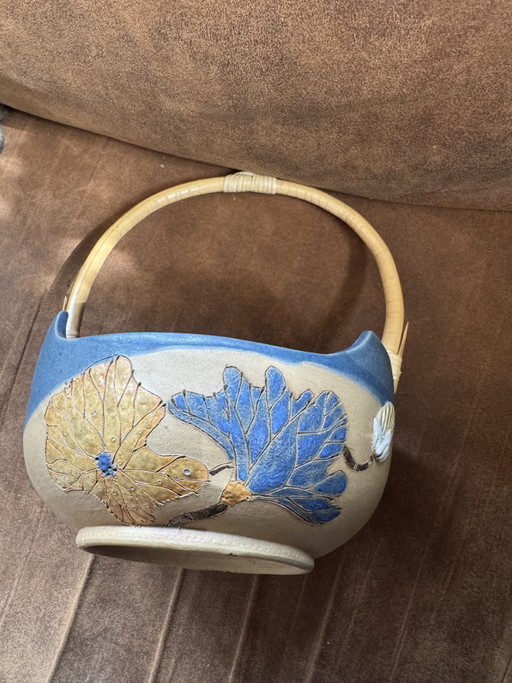 Vintage Studio Ceramic Ikebana Bowl / Basket with Bamboo Handle – 70s/80s – schalen (photo 2 of 6)