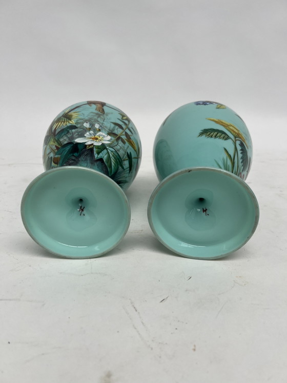 Image 1 of Two unique vases with a bird scene