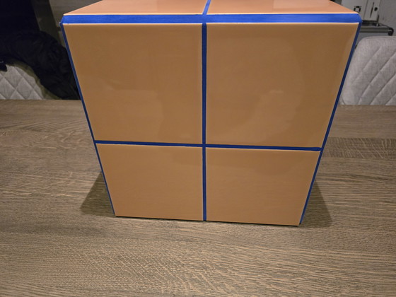 Image 1 of Mesa de azulejos 30x30x30H Naranja y Azul