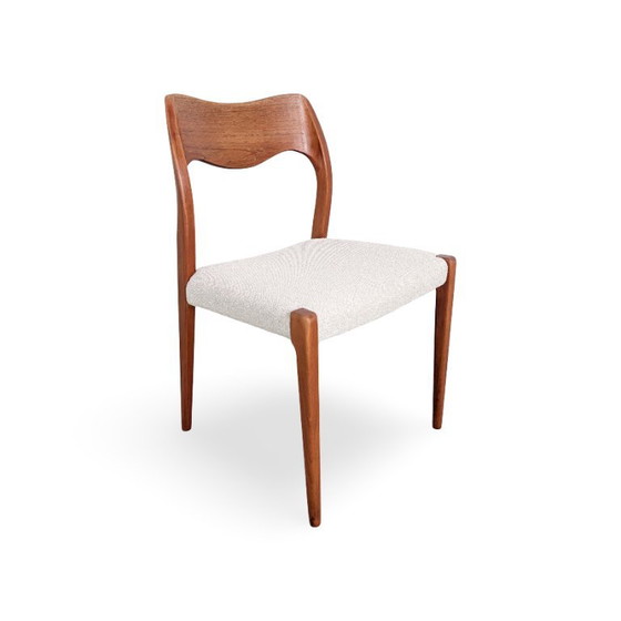 Set van 5 Niels Otto Møller stoelen model 71 Bouclé JL Mollers 1960 – Hersteller: JL Mollers Mobelfabrik (photo 5 of 10)