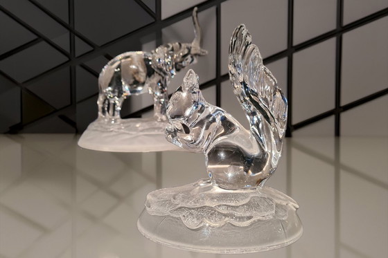 Image 1 of Kristal op haar mooist en natuurlijk via deze object van dieren: olifant, hert, vos, eekhoorn, dolfijn met baby en giraffe met b