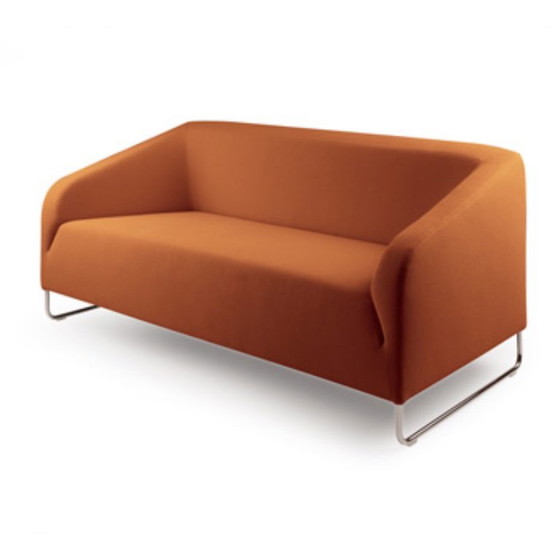 Sofa 'Diva' by Boonzaaijer & Spierenburg for Artifort – 3-5 seaters, Chrome (photo 3 of 9)