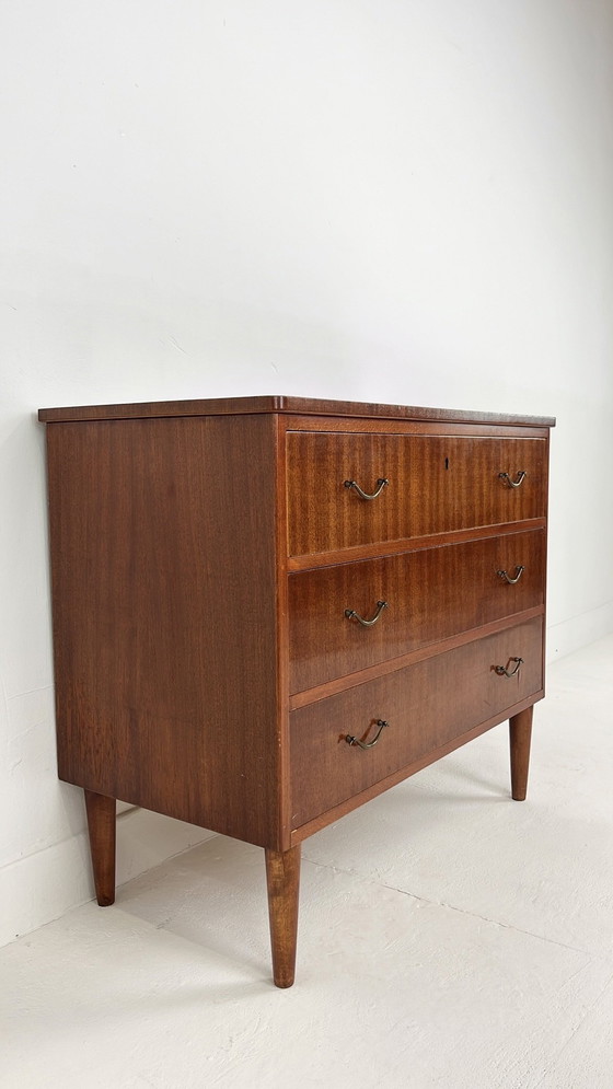 Image 1 of Zweeds vintage ladekast 