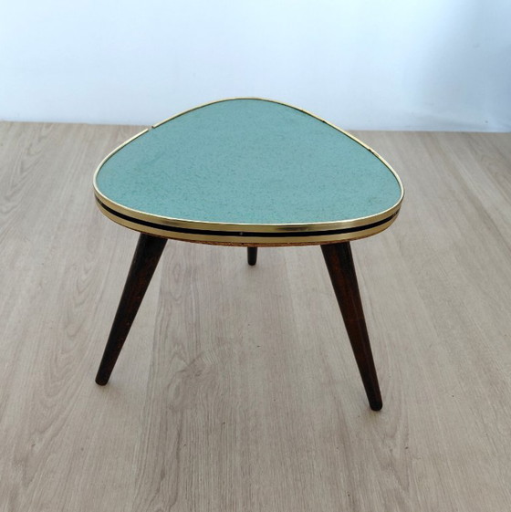 Image 1 of Fünfziger Jahre Beistelltisch in grünem Glanz